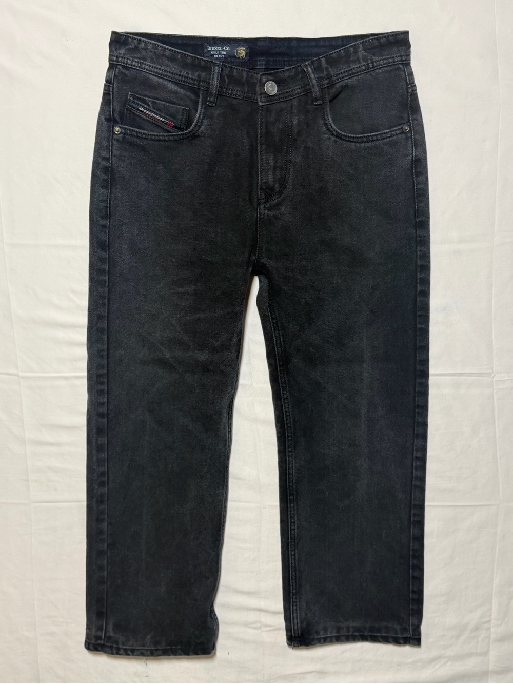 Diesel Men's Black Jeans Size 34 - Made in India
27" Inseam